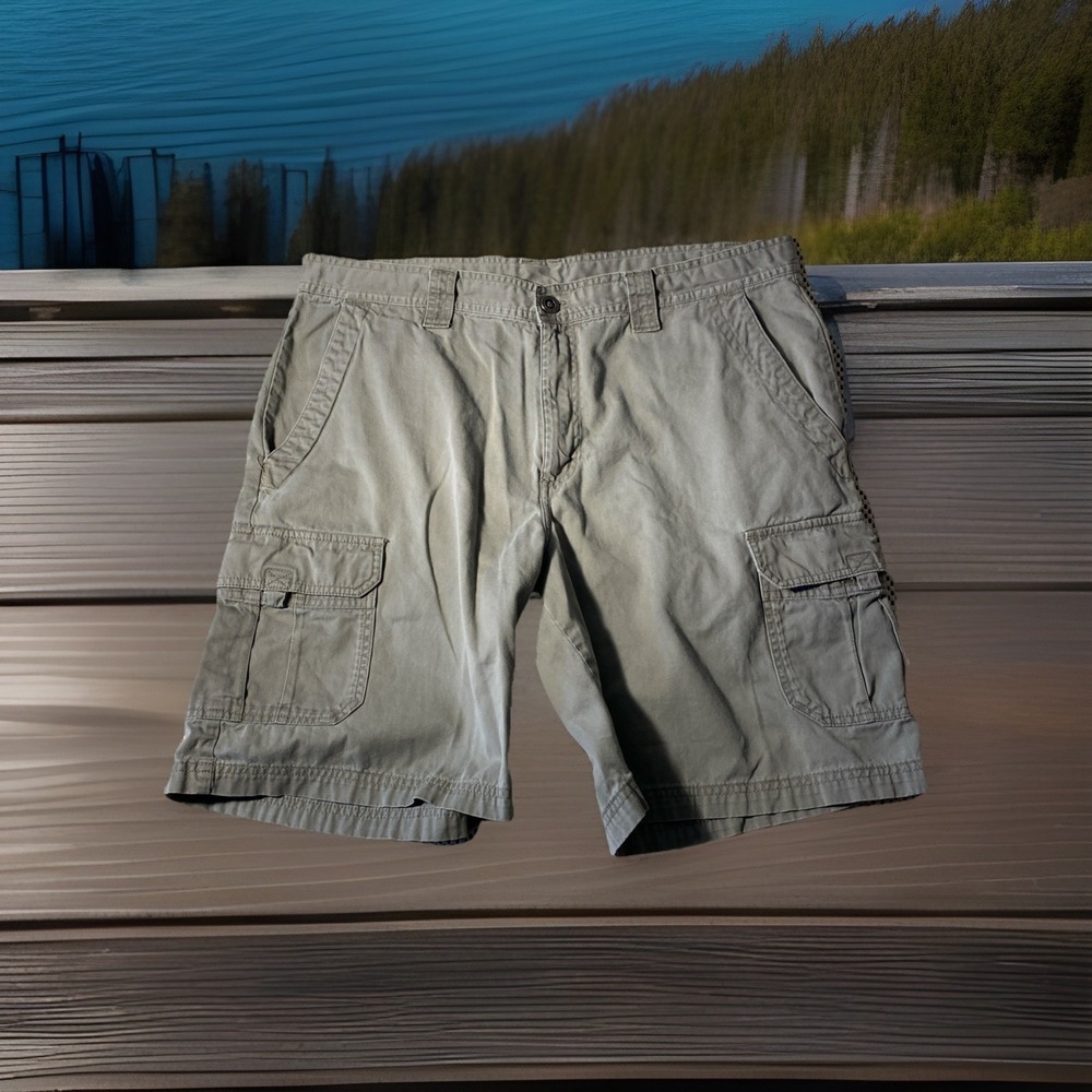Columbia Sportswear Shorts Mens 40 Gray Cargo Lightweight Hiking Outdoor Walking